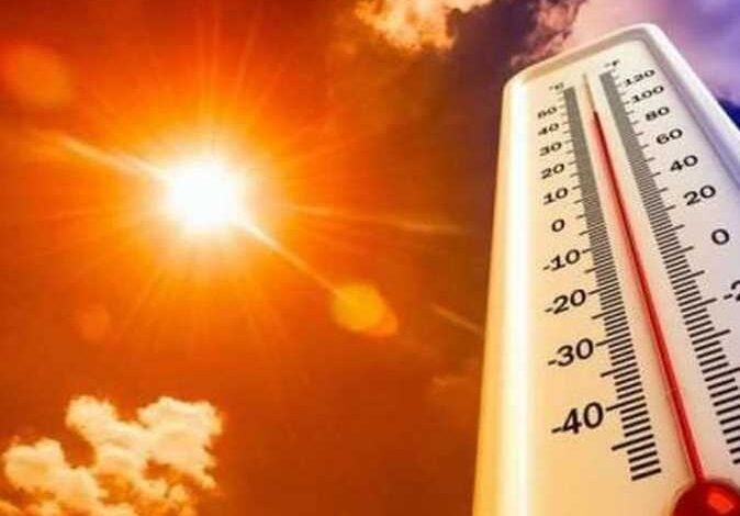 وزارة الصحة تحذر من ارتفاع درجات الحرارة خلال الأيام المقبلة ومن المتوقع أن تتوقف موجات الحر في منتصف الأسبوع المقبل فقط أصدرت