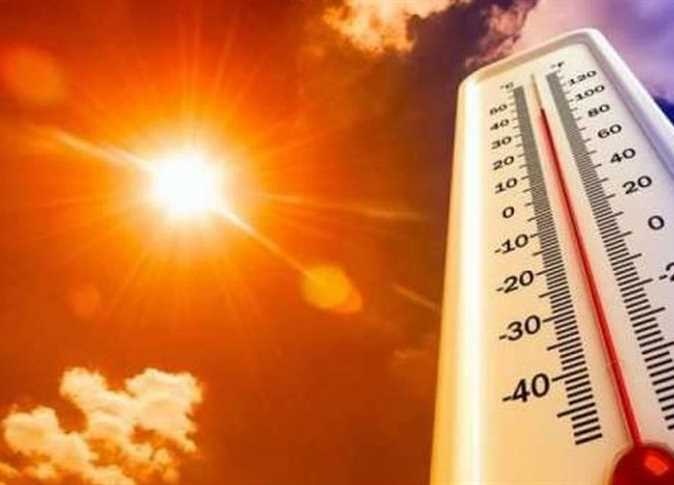 وزارة الصحة تحذر من ارتفاع درجات الحرارة خلال الأيام المقبلة ومن المتوقع أن تتوقف موجات الحر في منتصف الأسبوع المقبل فقط أصدرت